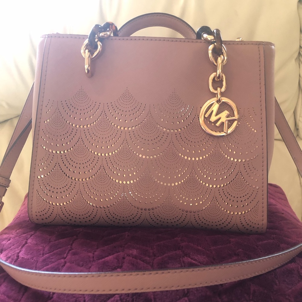 Michael Kors MK Rose colored purse